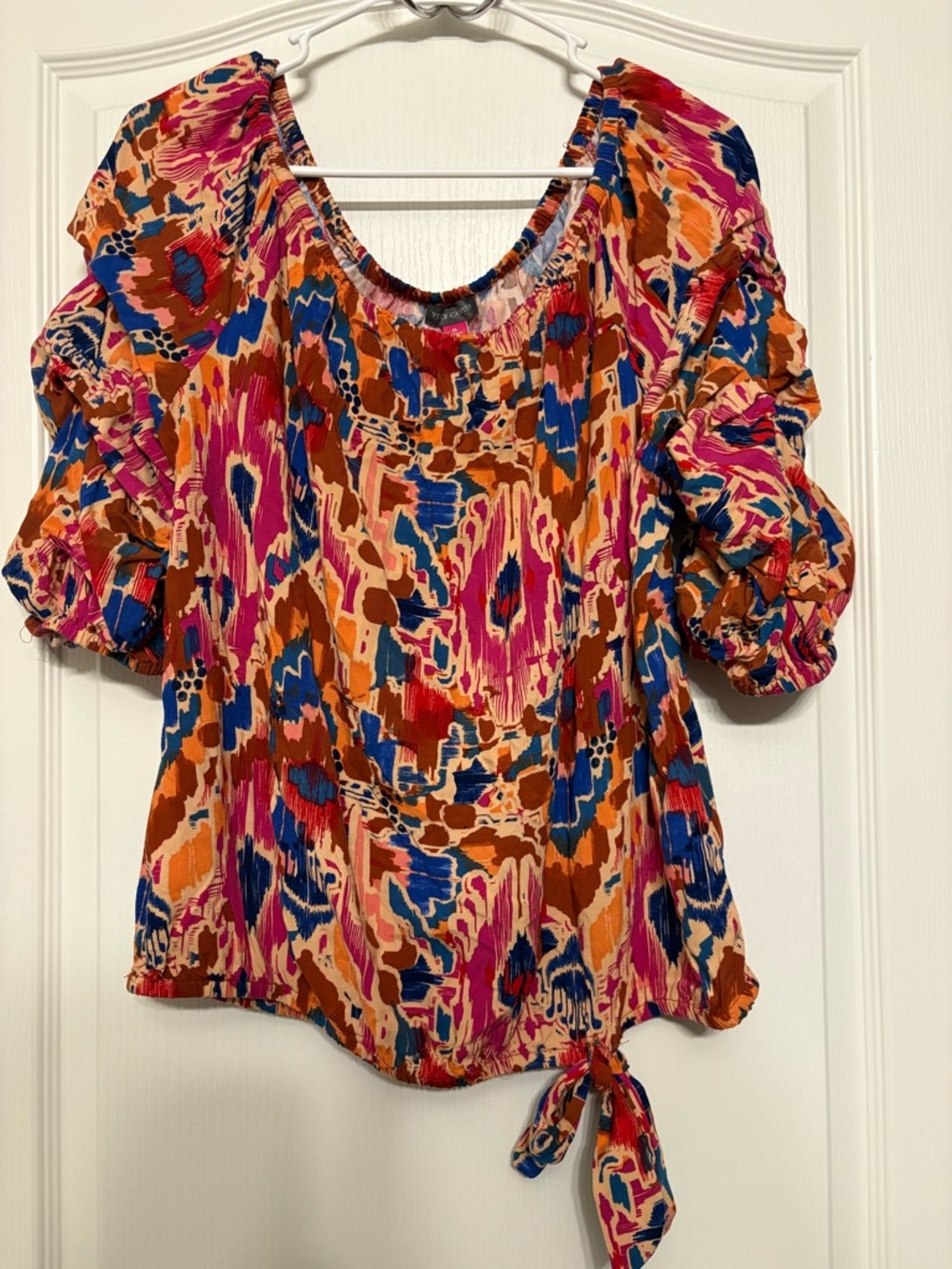 Vince Camuto Multicolor Tie-Hem Blouse -